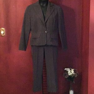 DONUTZ INC CAPRI PANT SUIT SIZE 13